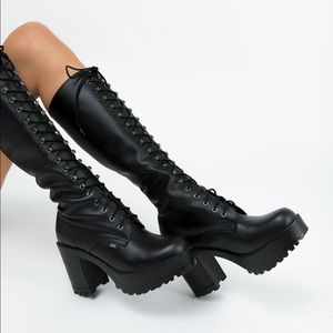 Brand New Black Leather Sexy Lace Roc Lash Boots